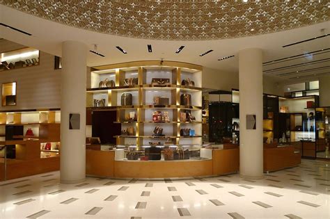 louis vuitton showroom in bangalore